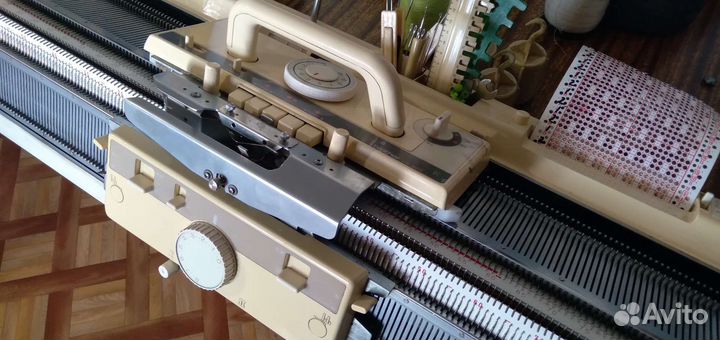 Вязальная машина Бразер KH 868,KR 838