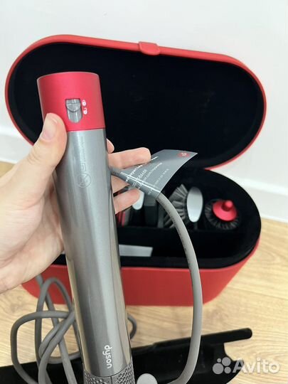 Фен стайлер dyson airwrap красный