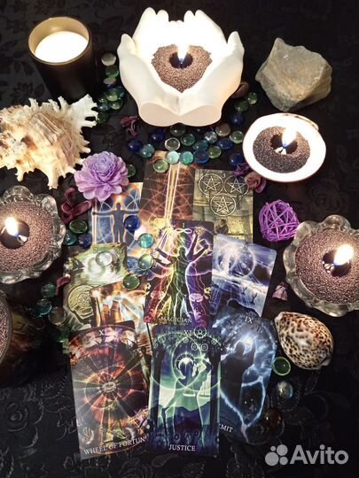 Таролог. Консультация таролога. Гадание на картах