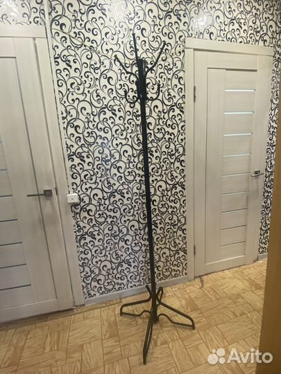 Вешалка напольная