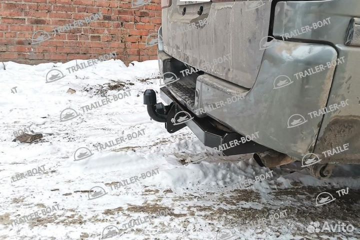 Фаркоп Toyota Hiace 89-04 H100 прав.р. рама и крюк-шар, 50мм 44175