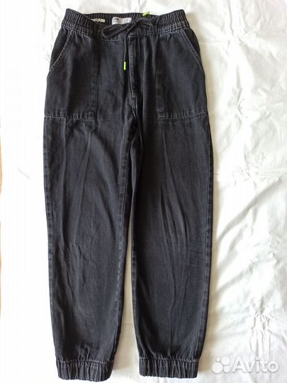 Джинсы женские Bershka M черные