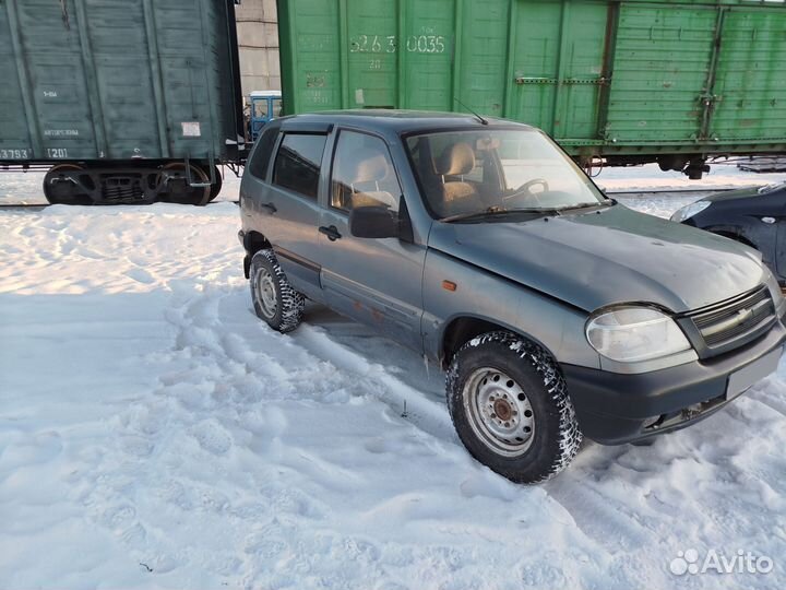 Chevrolet Niva 1.7 МТ, 2004, 200 000 км