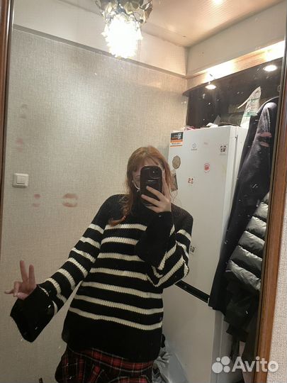 Акрилавый свитер