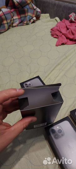 Коробка iPhone