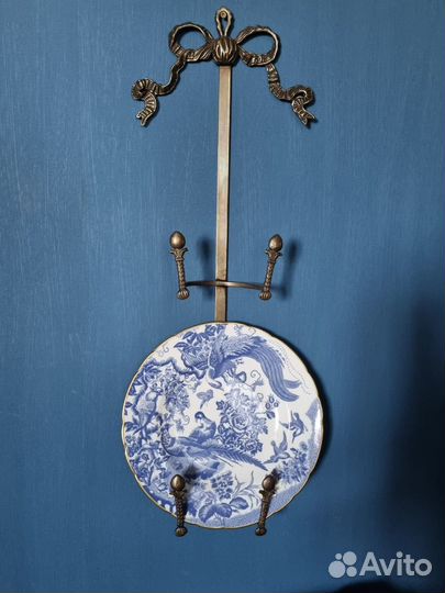 Дердатель для тарелок