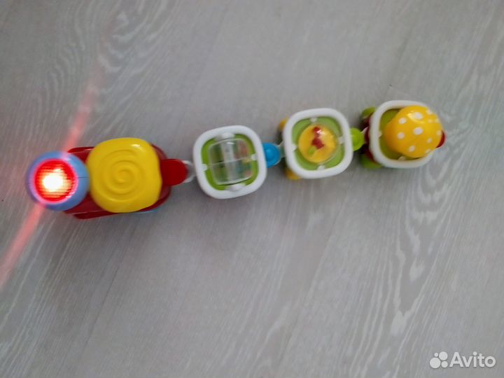 Паровозик музыкальный