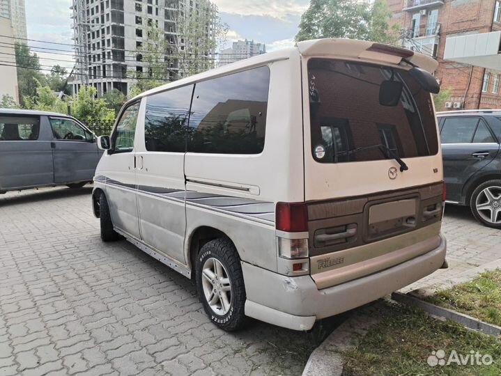 Mazda Bongo 2.0 AT, 1993, битый, 2 500 км