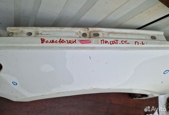 Крыло переднее левое Volkswagen Passat CC
