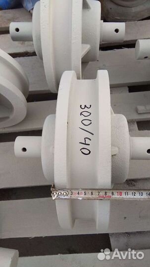 Колесо для грузовой тележки 300/40