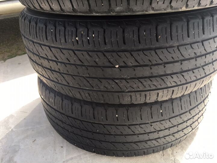 Kumho Crugen Premium KL33 215/65 R16 94