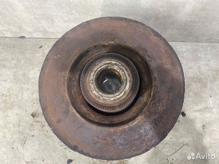 Ступица в сборе Scania R DC1215 2012