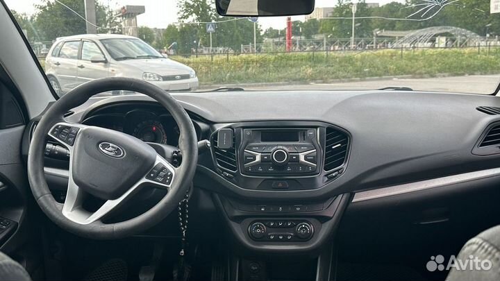 LADA Vesta 1.6 МТ, 2018, 317 000 км