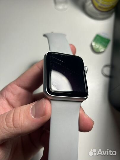 Apple Watch - Series 3 (42 mm)
