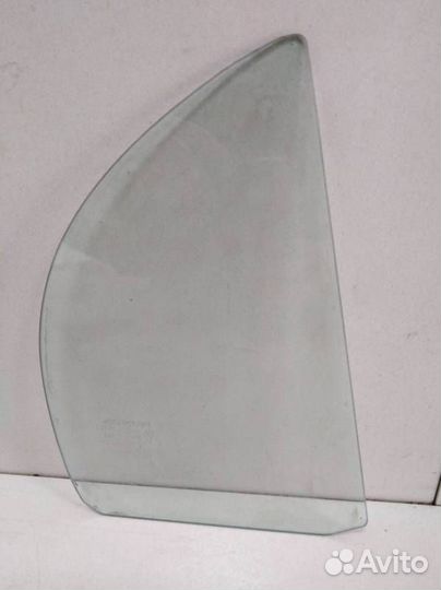 Стекло двери задней правой форточка Honda Civic 4D