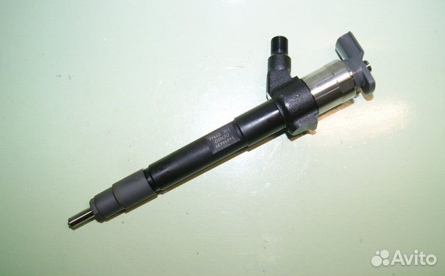 Форсунка топливная 4N15 DiD L200 1465A439