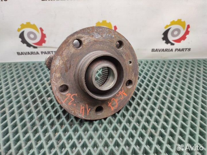 Ступица с подшипником задняя левая Audi A6 C7 3.0