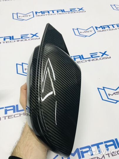 Крышки зеркал BMW G30 G20 сухой карбон