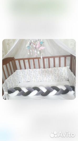 Бортик-косичка велюровая в детскую кроватку 120 см