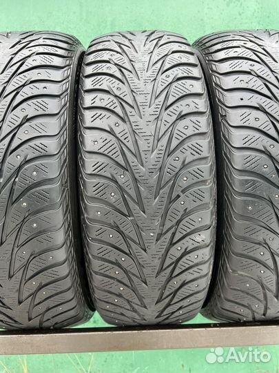 Yokohama Ice Guard Stud IG35 215/65 R16 102T