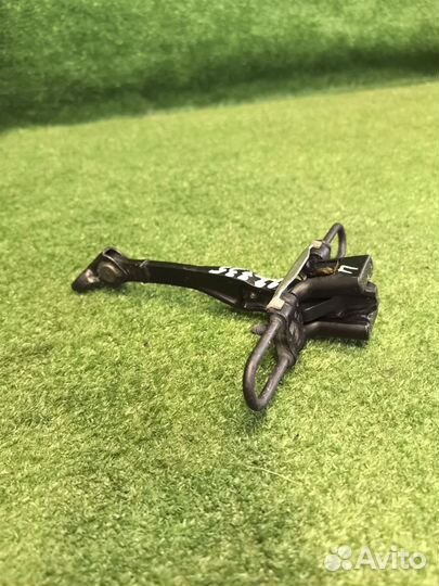 Ограничитель двери передний Hyundai Santa Fe TM