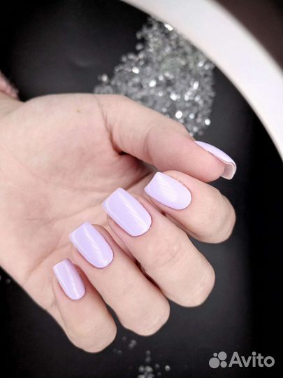 Маникюр и наращивание ногтей