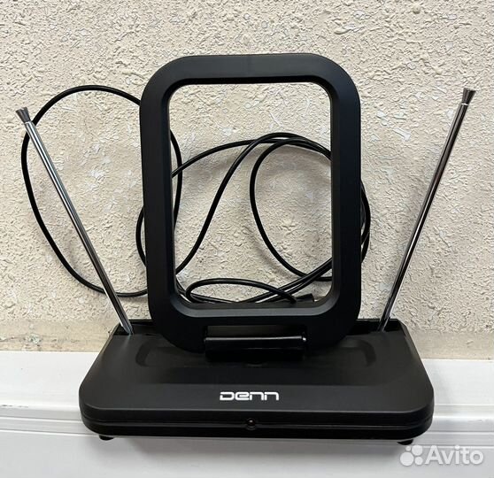 Антенна комнатная