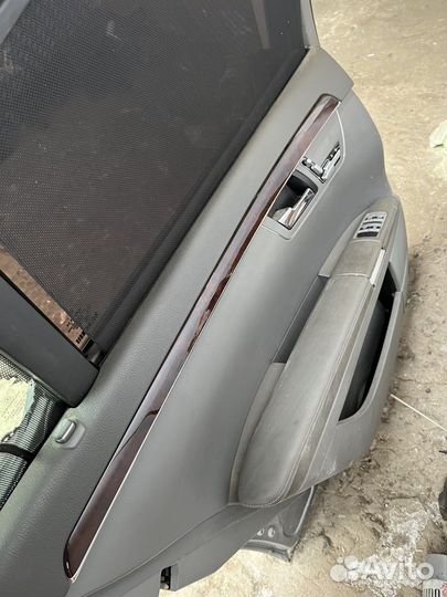 Дверь задняя для Мерседес S221