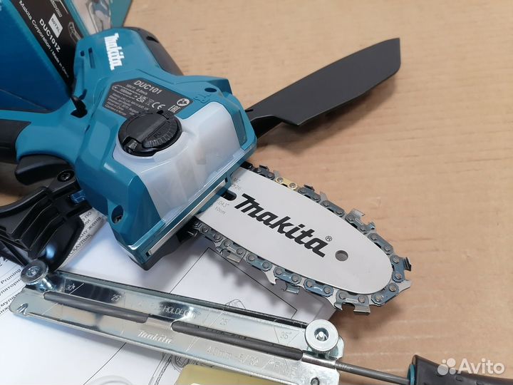 Цепная пила Makita DUC101z (новая)