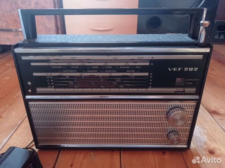 Радиоприемник vef 202 с блоком питания рабочий