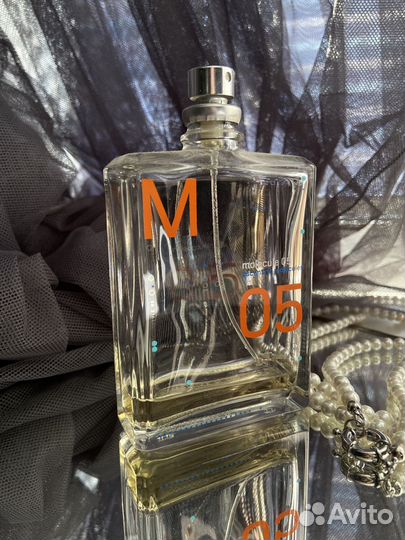 Escentric Molecules Escentric 05