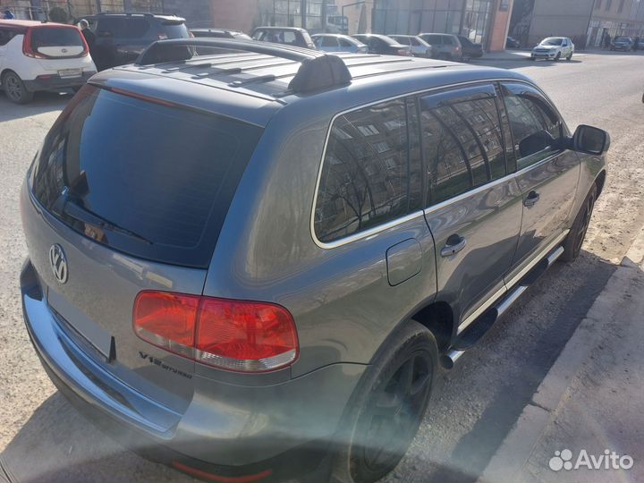 Бампер.Volkswagen Touareg 3.2 AT