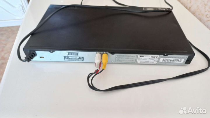 DVD плеер LG DVX632