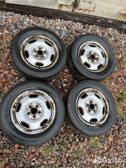 Yokohama Ice Guard Stud IG35 215/60 R16 95Q