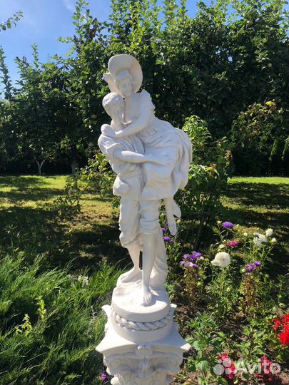 Мраморные статуи