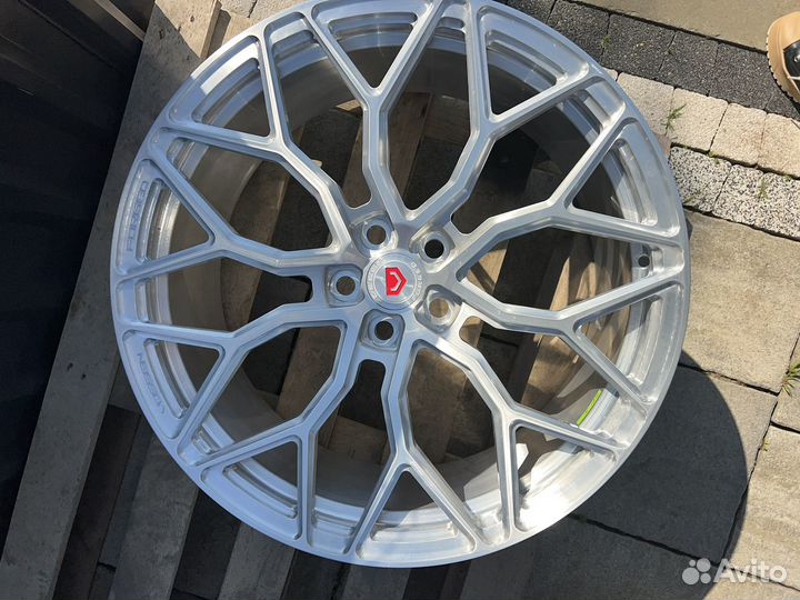 Кованые диски R22 Vossen Li L7 Li L9