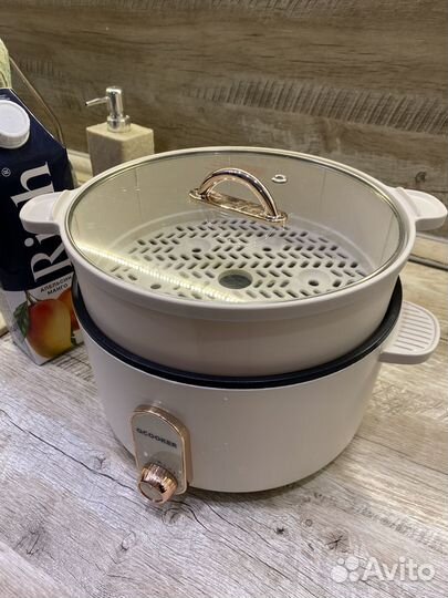 Мультиварка новая