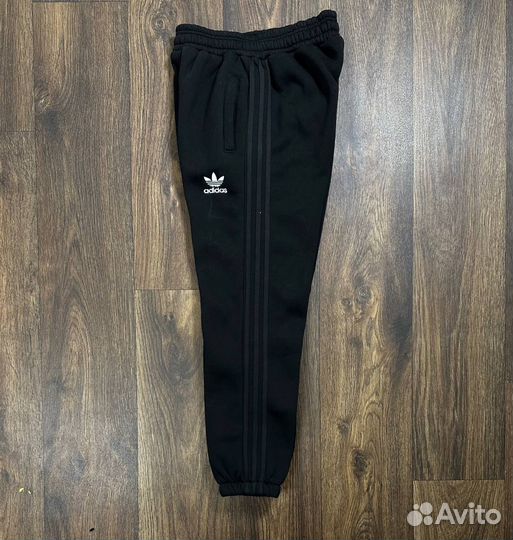 Штаны adidas