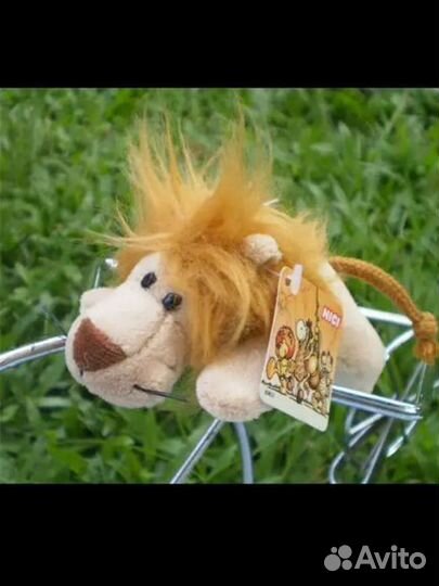 Фигурки на магнитах на холодильник