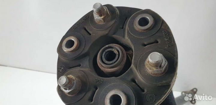 Карданный вал bmw 3 f30/f31/gt f34 (2011 - 2018) 3.5 26108609718. 26107645538