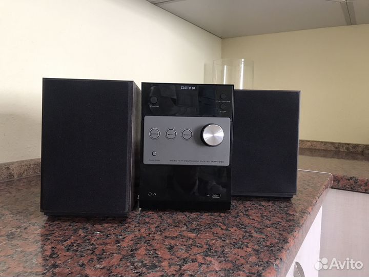 Музыкальный центр