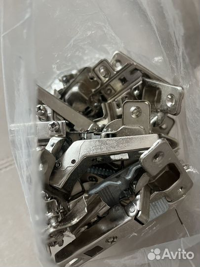 Накладные петли для мебели и фасадов