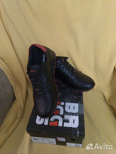 Мужские кожаные кроссовки briggs