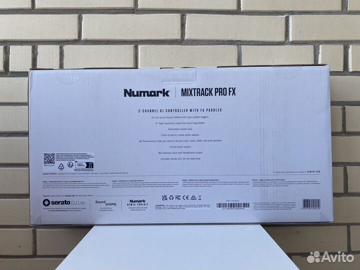 Numark Mixtrack Pro FX