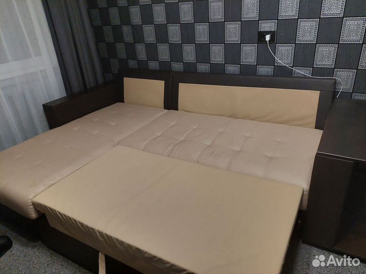 Угловой диван