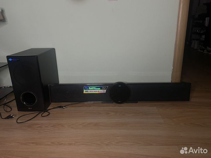 LG Саундбар Blu-ray 3D