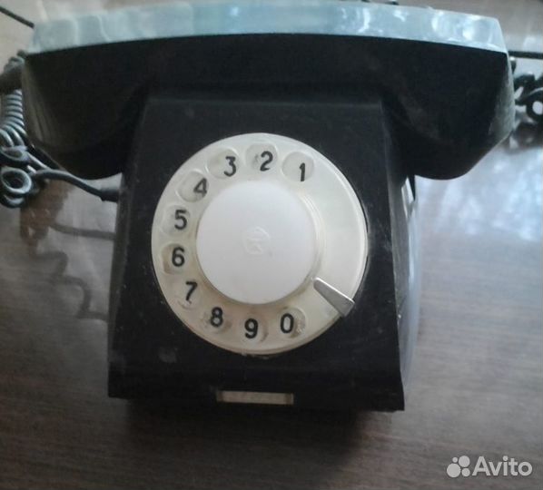 Телефоны дисковые времен СССР