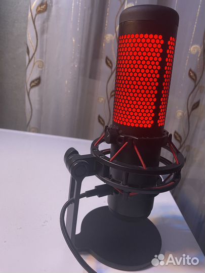 Студийный/игровой микрофон HyperX QuadCast