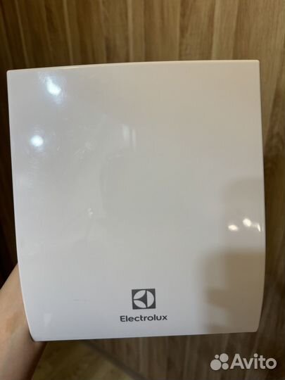 Вентилятор вытяжной Electrolux d 150