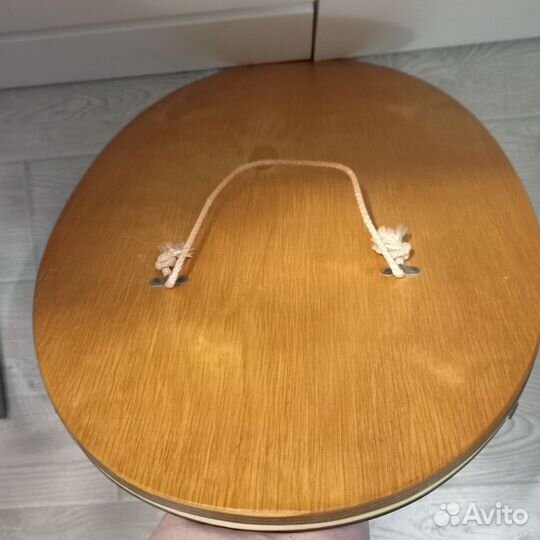 Зеркало настенное овальное